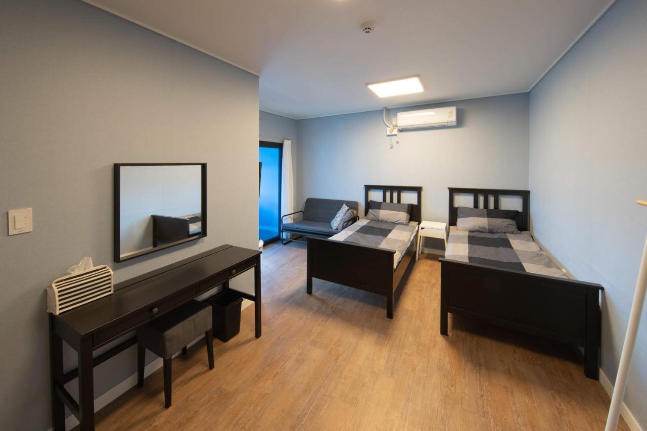 Hotel Sagye Travel à Seogwipo Extérieur photo